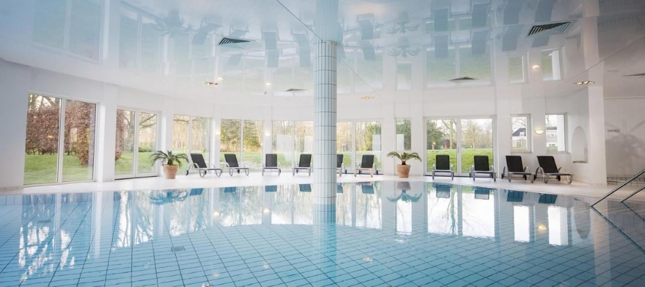 Koetshuis Landgoed Lauswolt Villa Beetsterzwaag Bagian luar foto